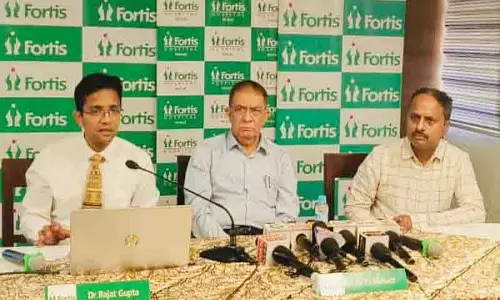 फोर्टिस Mohali में स्थायी पेसमेकर प्रत्यारोपण सर्जरी से कम वजन वाले नवजात की जान बचाई गई फोर्टिस Mohali में स्थायी पेसमेकर प्रत्यारोपण सर्जरी से कम वजन वाले नवजात की जान बचाई गई