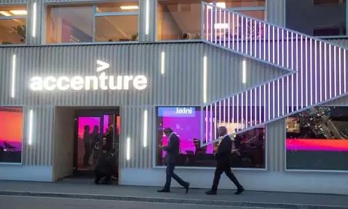 Accenture का चौथी तिमाही का राजस्व 7% बढ़कर 17.6 अरब डॉलर हुआ, अनुमान से अधिक Accenture का चौथी तिमाही का राजस्व 7% बढ़कर 17.6 अरब डॉलर हुआ, अनुमान से अधिक