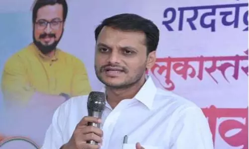 Yugendra Pawar: किसानों और बहनों के लिए बारामती-इंदापुर में विरोध प्रदर्शन Yugendra Pawar: किसानों और बहनों के लिए बारामती-इंदापुर में विरोध प्रदर्शन