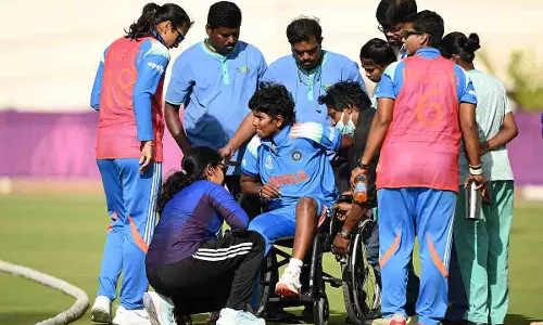 अभ्यास मैच में अरुंधति रेड्डी की चोट से भारत की योजना प्रभावित अभ्यास मैच में अरुंधति रेड्डी की चोट से भारत की योजना प्रभावित