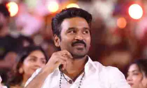 Dhanush ने बताया कि कैसे बड़े भाई सेल्वाराघवन ने उन्हें क्रिकेट में धोखा दिया Dhanush ने बताया कि कैसे बड़े भाई सेल्वाराघवन ने उन्हें क्रिकेट में धोखा दिया