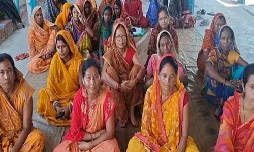 ‘हमारी खुशी का ठिकाना नहीं’, 10 हजार रुपये की राशि मिलने से पहले बोलीं महिलाएं