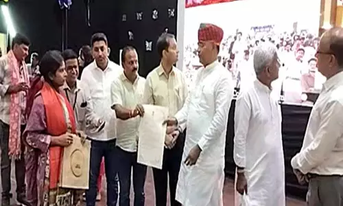 अजमेर में जिला स्तरीय रोजगार समारोह, युवाओं को मिले नियुक्ति पत्र
