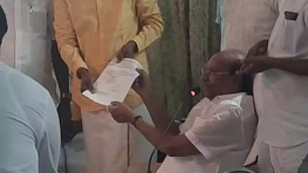 ओसुर मुनिराज को PMK राज्य संपत्ति संरक्षण समिति के अध्यक्ष के रूप में नियुक्त किया गया ओसुर मुनिराज को PMK राज्य संपत्ति संरक्षण समिति के अध्यक्ष के रूप में नियुक्त किया गया