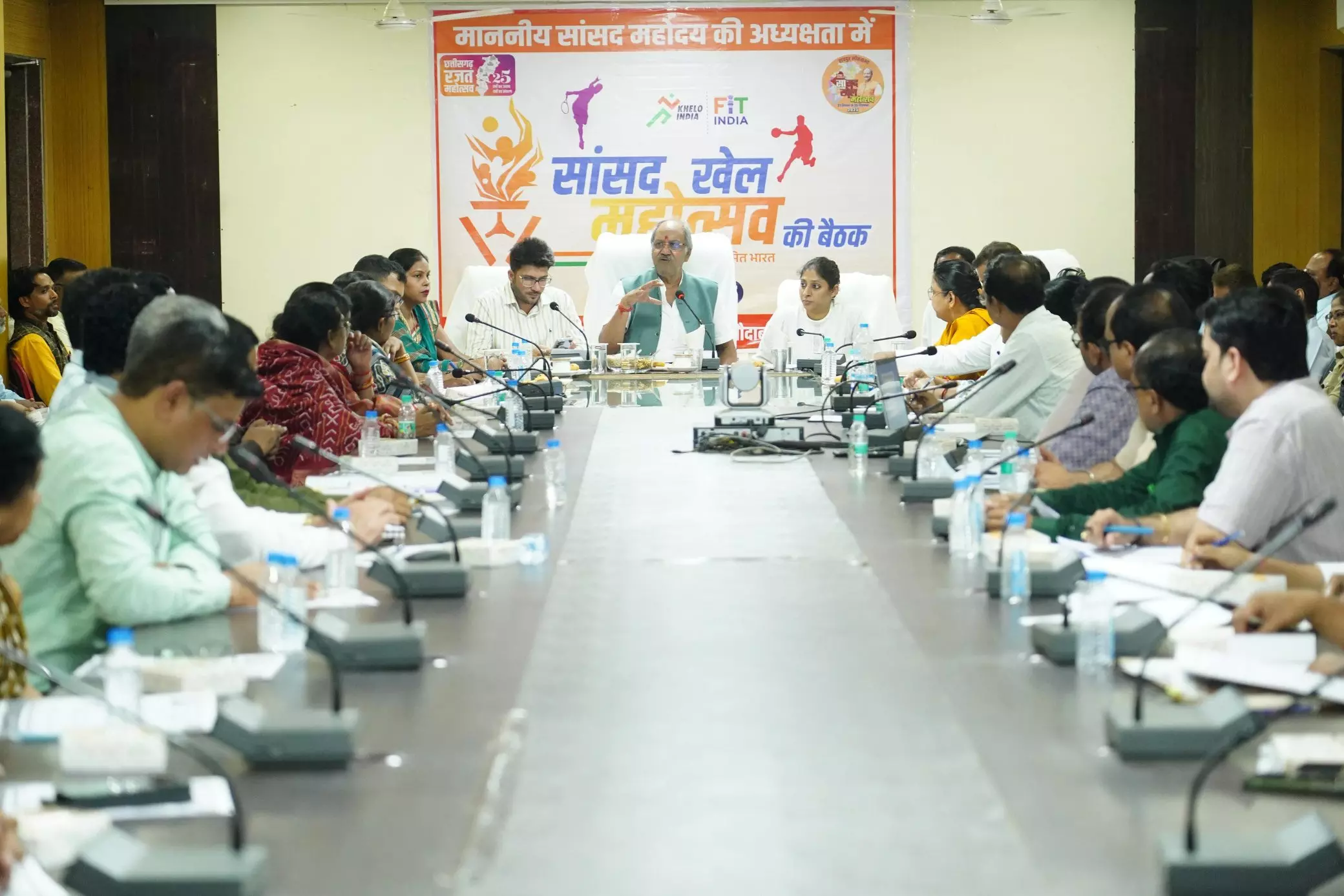 गांव-गांव, घर-घर में खेलों की संस्कृति स्थापित करना ही हमारा संकल्प : MP बृजमोहन अग्रवाल गांव-गांव, घर-घर में खेलों की संस्कृति स्थापित करना ही हमारा संकल्प : MP बृजमोहन अग्रवाल