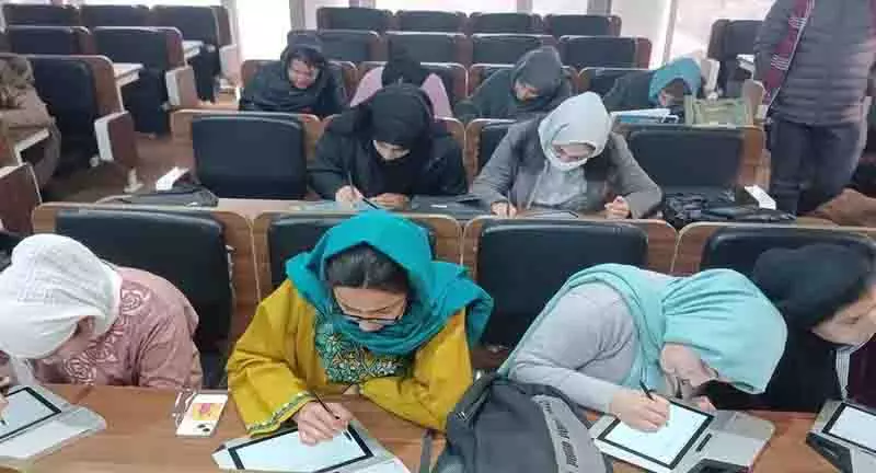 सिविल जज प्रारंभिक परीक्षा: डीएम जम्मू ने परीक्षा केंद्रों के आसपास प्रतिबंध लगाए सिविल जज प्रारंभिक परीक्षा: डीएम जम्मू ने परीक्षा केंद्रों के आसपास प्रतिबंध लगाए