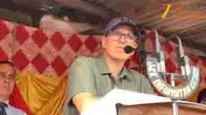 जम्मू-कश्मीर सरकार बाढ़ प्रभावित परिवारों को 5 मरला जमीन देगी: सीएम उमर जम्मू-कश्मीर सरकार बाढ़ प्रभावित परिवारों को 5 मरला जमीन देगी: सीएम उमर