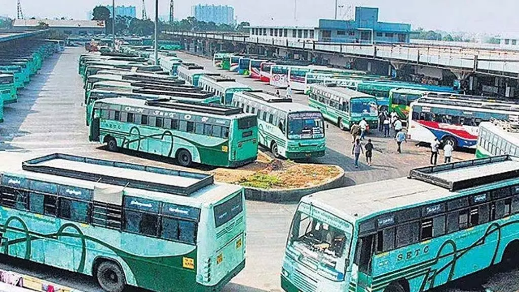 Tamil Nadu : छुट्टियों में 3,190 विशेष बसें चलेंगी Tamil Nadu : छुट्टियों में 3,190 विशेष बसें चलेंगी