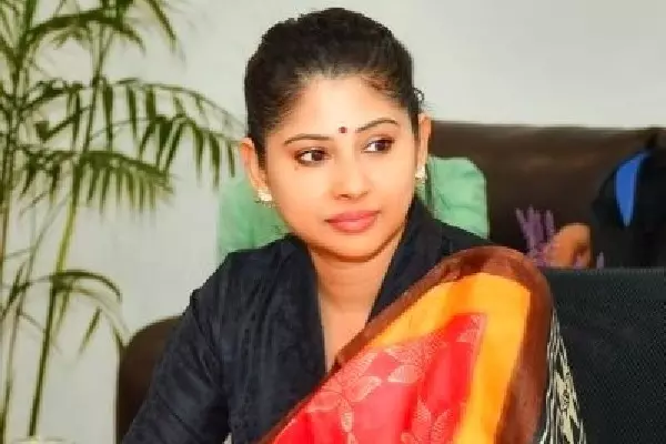 Kaleshwaram case: IAS अधिकारी को तेलंगाना उच्च न्यायालय से अस्थायी राहत मिली Kaleshwaram case: IAS अधिकारी को तेलंगाना उच्च न्यायालय से अस्थायी राहत मिली