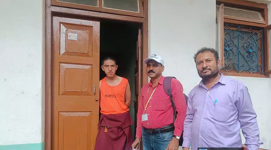 Mundgod : तिब्बतियों द्वारा सर्वेक्षणकर्ताओं को जानकारी देने में आनाकानी Mundgod : तिब्बतियों द्वारा सर्वेक्षणकर्ताओं को जानकारी देने में आनाकानी