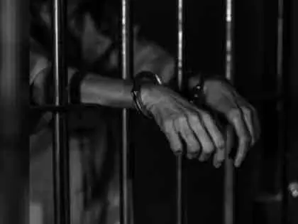 दो आरोपियों को गुरुग्राम में गोलीबारी के दौरान पैर में गोली लगी, गिरफ्तार दो आरोपियों को गुरुग्राम में गोलीबारी के दौरान पैर में गोली लगी, गिरफ्तार