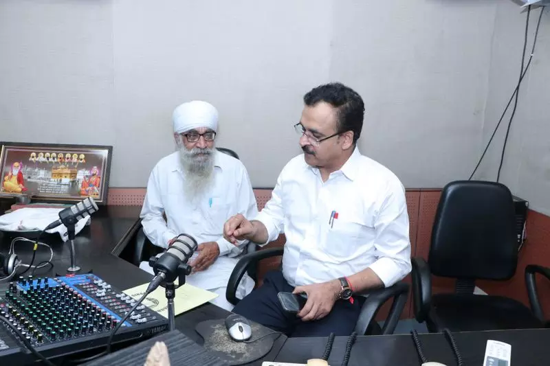 Sirsa विश्वविद्यालय ने अपने रेडियो स्टेशन को उन्नत किया, प्रसारण समय दोगुना किया Sirsa विश्वविद्यालय ने अपने रेडियो स्टेशन को उन्नत किया, प्रसारण समय दोगुना किया