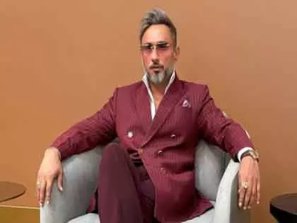 Yo Yo हनी सिंह ने अपने नवीनतम एल्बम को अपने जीवन का सबसे बड़ा उत्सव बताया Yo Yo हनी सिंह ने अपने नवीनतम एल्बम को अपने जीवन का सबसे बड़ा उत्सव बताया
