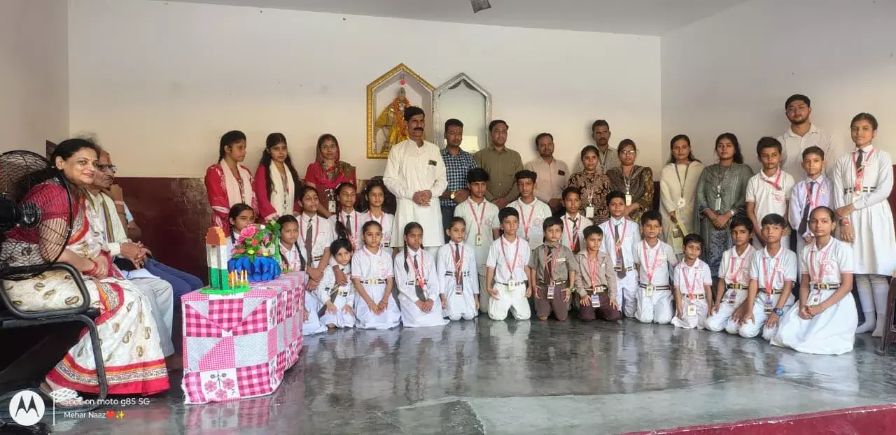 Farrukhabad: जिम्मेदारी की भावना का मूल है दायित्व बोध: रत्नेश Farrukhabad: जिम्मेदारी की भावना का मूल है दायित्व बोध: रत्नेश