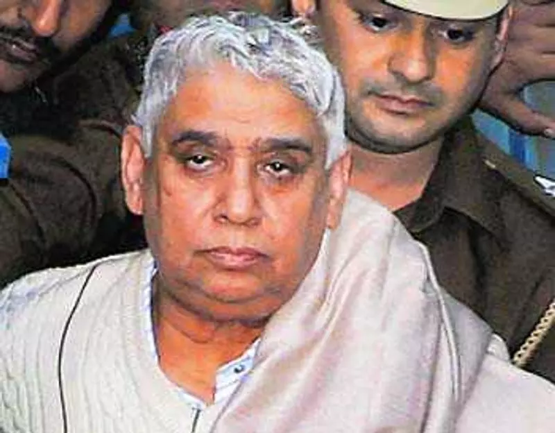 Hisar की अदालत ने राजद्रोह मामले में रामपाल की जमानत याचिका खारिज की Hisar की अदालत ने राजद्रोह मामले में रामपाल की जमानत याचिका खारिज की