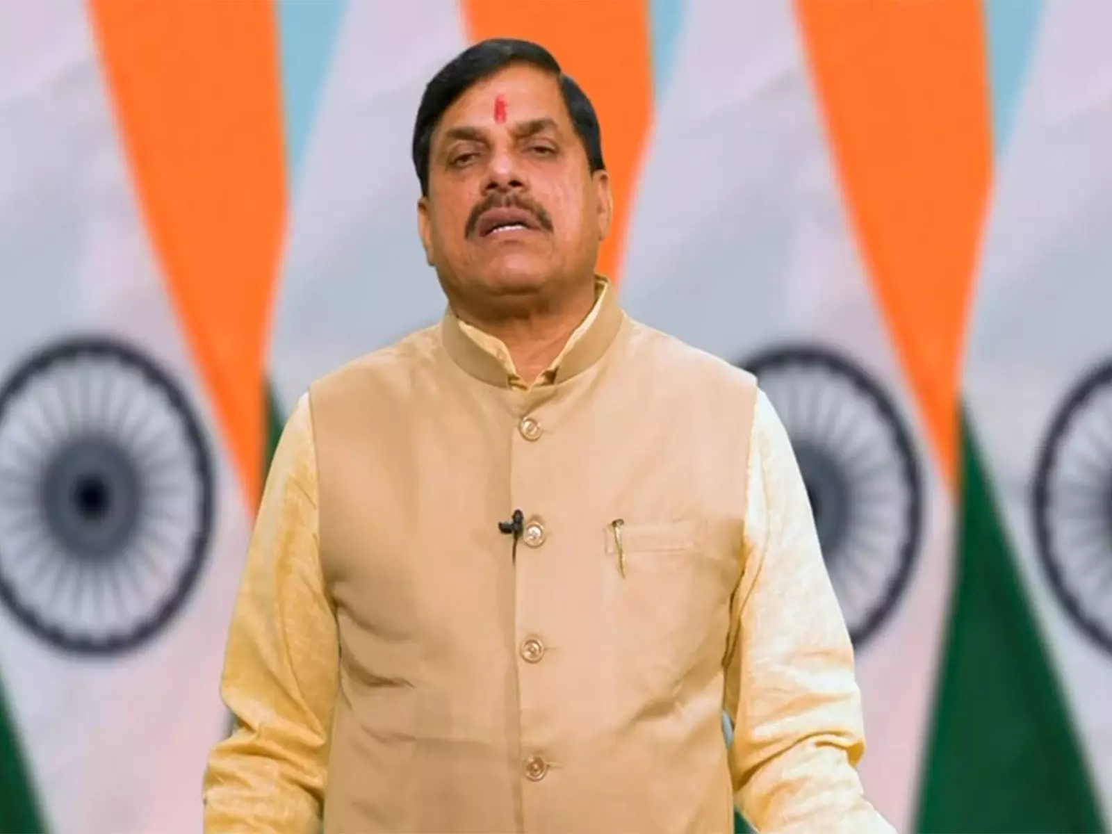 CM मोहन यादव ने कहा, यह सुनिश्चित किया जाएगा कि किसी भी किसान को नुकसान न हो। CM मोहन यादव ने कहा, यह सुनिश्चित किया जाएगा कि किसी भी किसान को नुकसान न हो।