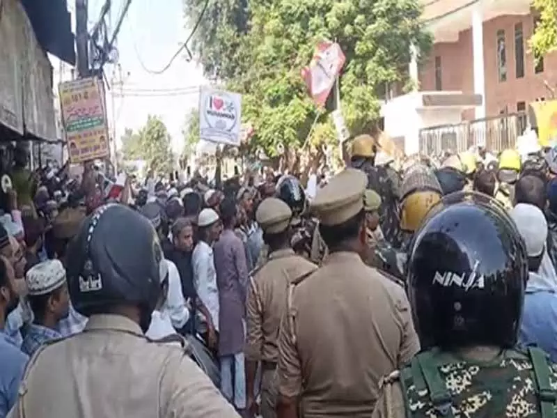 योगी सरकार के मंत्रियों ने की शांति भंग करने वालों के खिलाफ कड़ी कार्रवाई की बात योगी सरकार के मंत्रियों ने की शांति भंग करने वालों के खिलाफ कड़ी कार्रवाई की बात