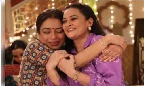 Anupamaa  Twist: मुश्किल वक्त में देविका के साथ नजर आईं अनुपमा और राही