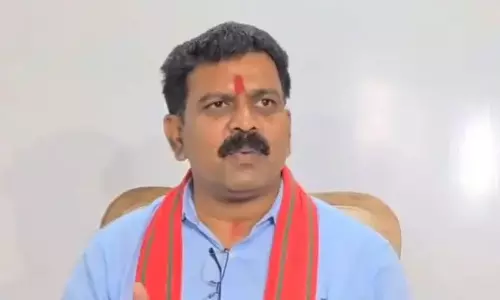 नक्सलवाद पर प्रहार जारी : गृहमंत्री विजय शर्मा नक्सलवाद पर प्रहार जारी : गृहमंत्री विजय शर्मा