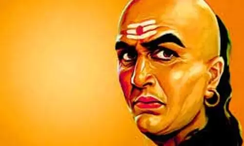 Chanakya Niti : इन 6 कार्यों को टालने वाला व्यक्ति कभी नहीं होता सफल Chanakya Niti : इन 6 कार्यों को टालने वाला व्यक्ति कभी नहीं होता सफल