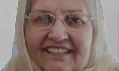 73 वर्षीय ‘अवैध’ सिख महिला को 33 साल बाद US से निर्वासित किया गया 73 वर्षीय ‘अवैध’ सिख महिला को 33 साल बाद US से निर्वासित किया गया