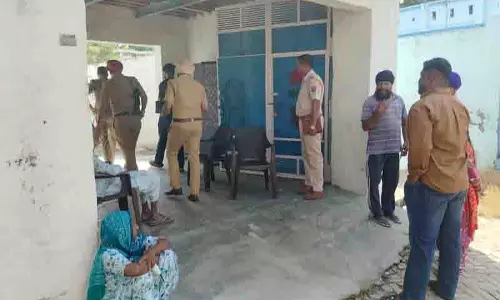 पंजाब के एक गांव में कनाडाई NRI और महिला की हत्या पंजाब के एक गांव में कनाडाई NRI और महिला की हत्या