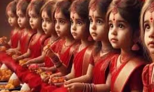 Navratri Kanya Pujan 2025: 1 अक्टूबर को नवमी पर इस विधि से करें कन्या पूजन, देवी मां पूरी करेंगी आपकी सभी मनोकामनाएं