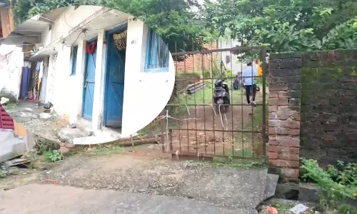 रायपुर में जहां रह रहे थे नक्सल दंपति उस घर का वीडियो रायपुर में जहां रह रहे थे नक्सल दंपति उस घर का वीडियो