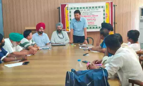 Krishi Vigyan Kendra ने मुर्गी पालन पर एक सप्ताह का प्रशिक्षण कार्यक्रम आयोजित किया