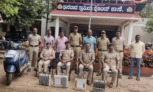 धारवाड़ में चोरी: उत्तर प्रदेश से तीन गिरफ्तार धारवाड़ में चोरी: उत्तर प्रदेश से तीन गिरफ्तार