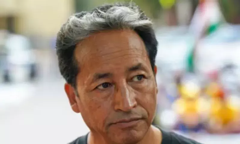 लद्दाख विरोध प्रदर्शन: हिंसा में 4 लोगों की मौत के बाद सोनम वांगचुक गिरफ्तार