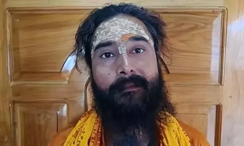 भारत एक सनातन राष्ट्र, मजहबी उन्माद किसी भी स्थिति में स्वीकार्य नहीं : संत समाज भारत एक सनातन राष्ट्र, मजहबी उन्माद किसी भी स्थिति में स्वीकार्य नहीं : संत समाज