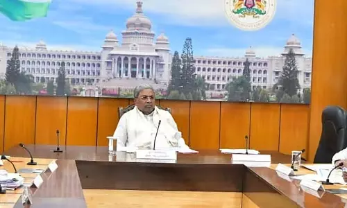 अब तक केवल 2% प्रगति; CM ने प्रतिदिन 10% सर्वेक्षण करने और समय सीमा के भीतर पूरा करने का निर्देश दिया अब तक केवल 2% प्रगति; CM ने प्रतिदिन 10% सर्वेक्षण करने और समय सीमा के भीतर पूरा करने का निर्देश दिया