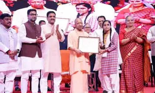 दिवाली से पहले 5 लाख से अधिक छात्रों को मिलेगी छात्रवृत्ति: CM योगी
