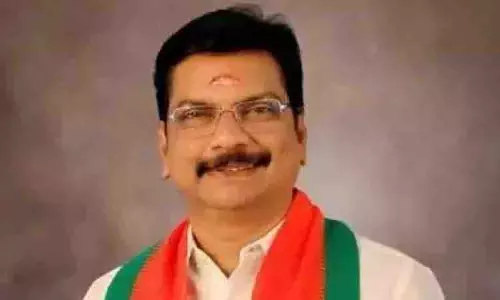 Tamil Nadu BJP ने सीएम स्टालिन के निर्वाचन क्षेत्र में कथित मतदाता सूची अनियमितताओं को लेकर चुनाव आयोग को पत्र लिखा Tamil Nadu BJP ने सीएम स्टालिन के निर्वाचन क्षेत्र में कथित मतदाता सूची अनियमितताओं को लेकर चुनाव आयोग को पत्र लिखा
