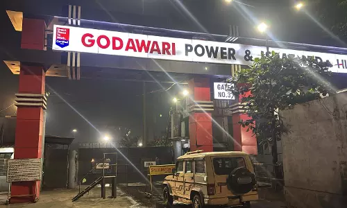 निर्माणाधीन प्लांट हादसा: सिल्ली गिरने से 6 मजदूरों की मौत, कई दबे, रेस्क्यू जारी निर्माणाधीन प्लांट हादसा: सिल्ली गिरने से 6 मजदूरों की मौत, कई दबे, रेस्क्यू जारी