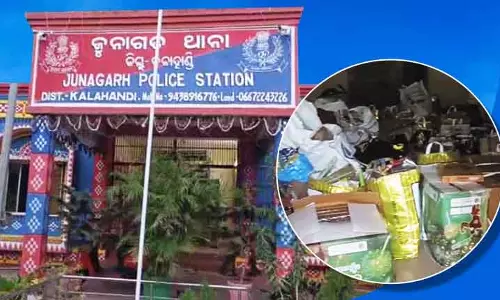 Kalahandi: 7 लाख रुपये मूल्य के अवैध पटाखे जब्त