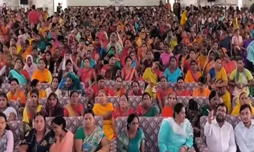 4 लाख महिलाओं के खातों में पहुंचे 10,000 रुपए, लाभार्थियों ने पीएम मोदी, सीएम नीतीश को दिया धन्यवाद