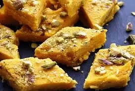 Recipe: ऐसे तैयार करें हेल्दी और स्वादिष्ट बेसन की बर्फी Recipe: ऐसे तैयार करें हेल्दी और स्वादिष्ट बेसन की बर्फी