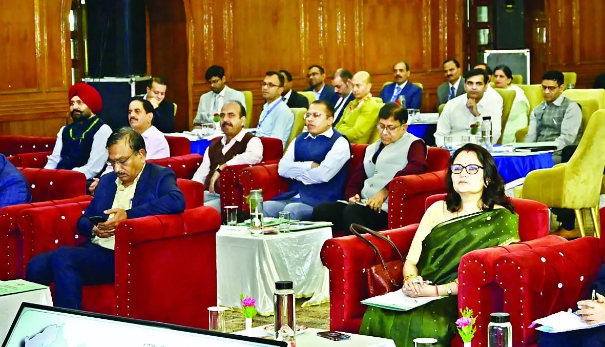 हिमाचल में रि-शेड्यूल होंगे आपदा प्रभावितों के बैंक लोन हिमाचल में रि-शेड्यूल होंगे आपदा प्रभावितों के बैंक लोन