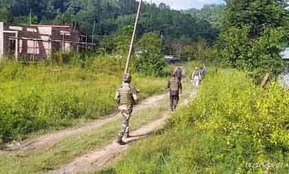 मणिपुर में घात लगाकर हमला करने के आरोप में दो और PLA उग्रवादी गिरफ्तार मणिपुर में घात लगाकर हमला करने के आरोप में दो और PLA उग्रवादी गिरफ्तार