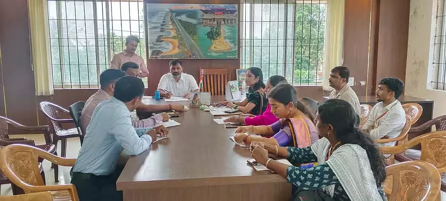 छात्रावास से वंचित छात्रों को सुविधाएं प्रदान करें: MLA छात्रावास से वंचित छात्रों को सुविधाएं प्रदान करें: MLA