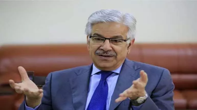 Khawaja Asif: पाकिस्तान का शासन सेना की सहमति से चलता है Khawaja Asif: पाकिस्तान का शासन सेना की सहमति से चलता है