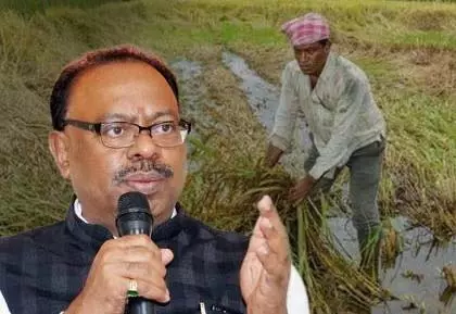 राजस्व मंत्री Bawankule ने आश्वासन दिया कि कोई भी किसान पंचनामा के बिना नहीं रहेगा राजस्व मंत्री Bawankule ने आश्वासन दिया कि कोई भी किसान पंचनामा के बिना नहीं रहेगा