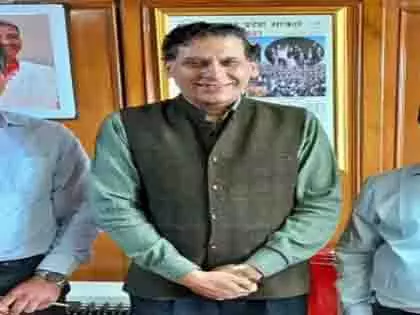 Himachal: मलबा डंपिंग को नियंत्रित करने की जिम्मेदारी जिला प्रशासन की Himachal: मलबा डंपिंग को नियंत्रित करने की जिम्मेदारी जिला प्रशासन की