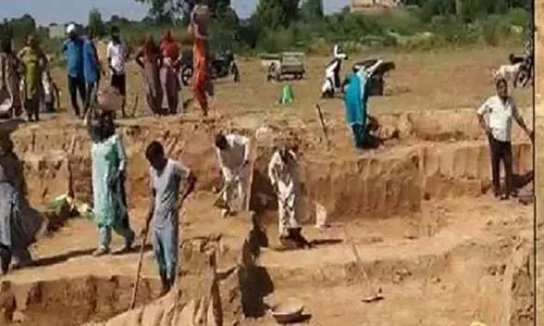 Haryana: सीएम फ्लाइंग स्क्वायड ने मनरेगा स्थल पर छापा ,  हड़कंप