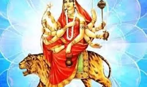 Maa Skandmata Ki Katha: नवरात्रि पर पढ़ें पांचवीं देवी मां स्कंदमाता की पौराणिक व्रत कथा Maa Skandmata Ki Katha: नवरात्रि पर पढ़ें पांचवीं देवी मां स्कंदमाता की पौराणिक व्रत कथा