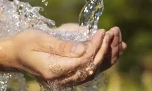 Chandigarh : पीने के पानी के कारण बिगड़ी कई बच्चों की तबीयत,मची हाहाकार Chandigarh : पीने के पानी के कारण बिगड़ी कई बच्चों की तबीयत,मची हाहाकार