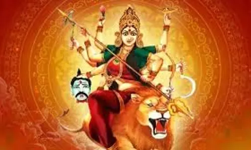 Navratri 2025: जानिए नवरात्रि के अंतिम दिन विसर्जन में कलश के जल और नारियल का क्या करें Navratri 2025: जानिए नवरात्रि के अंतिम दिन विसर्जन में कलश के जल और नारियल का क्या करें