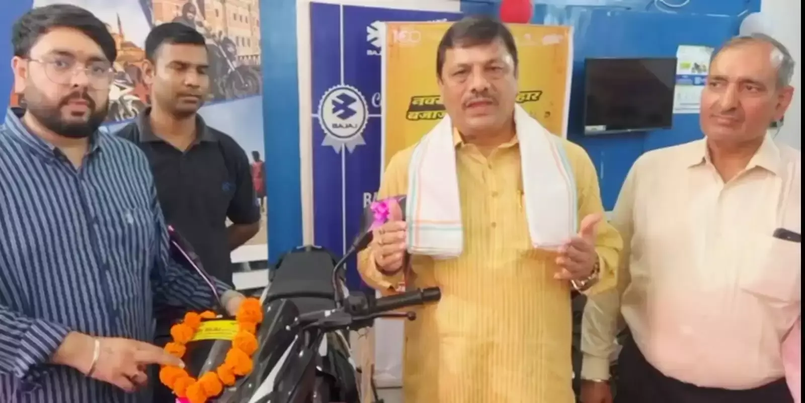 Hajjar: झज्जर में जीएसटी कटौती का स्वागत, कौशिक ने बताया लाभ Hajjar: झज्जर में जीएसटी कटौती का स्वागत, कौशिक ने बताया लाभ